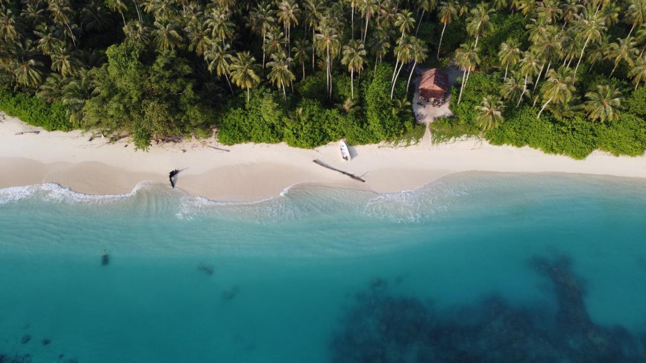 Pinang Island - Private Island Sea View Bungalows Singkil  Exterior photo